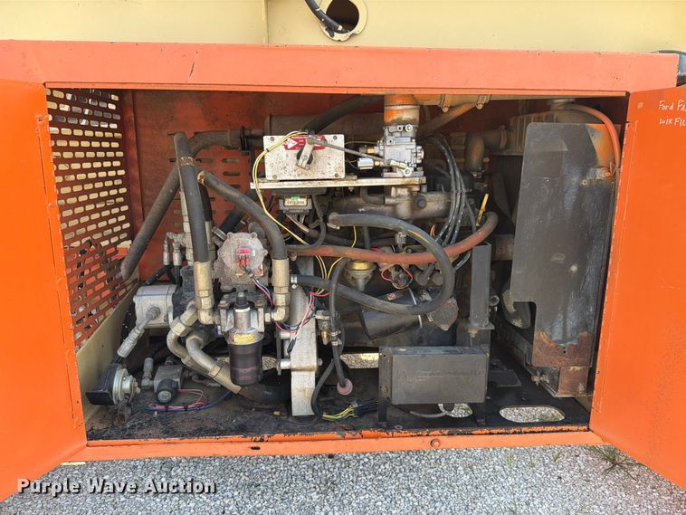 image for item FK4113 2001 JLG 25 RTS scissor lift