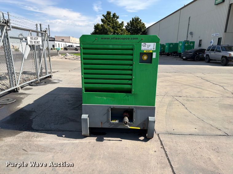 image for item FK4550 2017 Atlas Copco E-AIRT900 air compressor