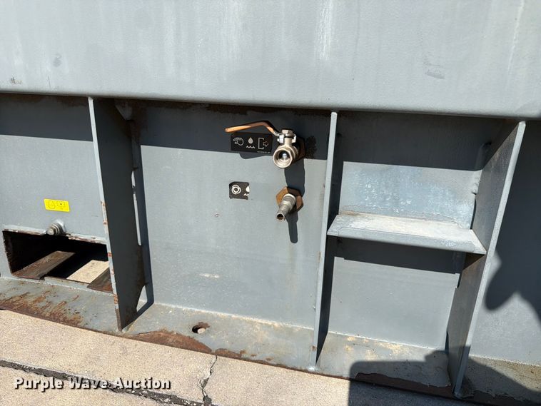 image for item FK4550 2017 Atlas Copco E-AIRT900 air compressor
