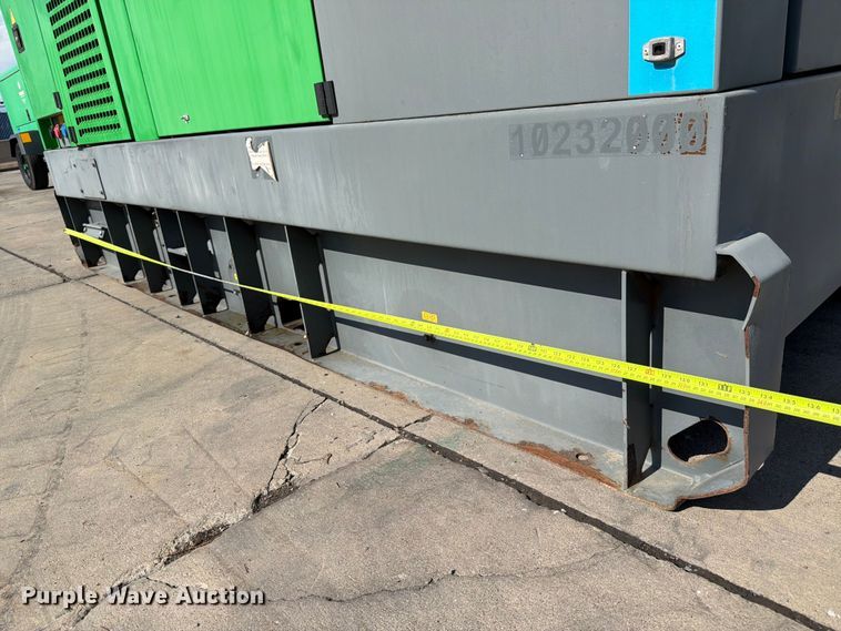 image for item FK4550 2017 Atlas Copco E-AIRT900 air compressor