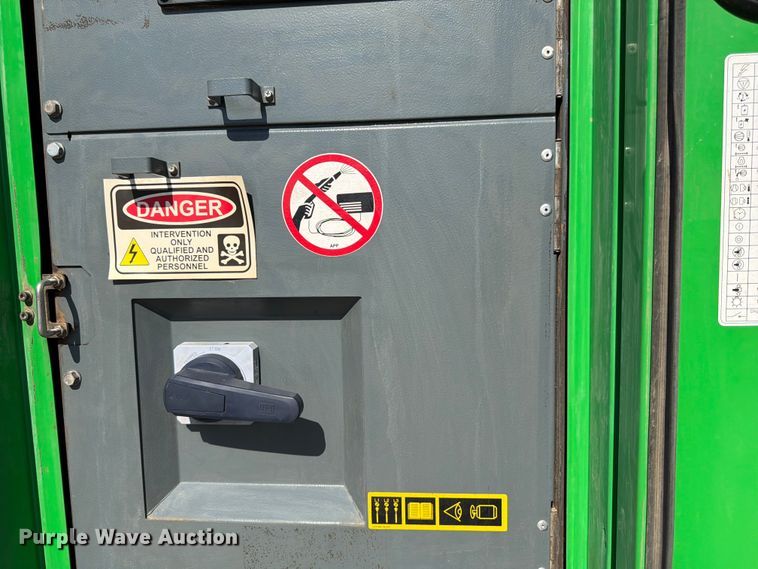 image for item FK4550 2017 Atlas Copco E-AIRT900 air compressor