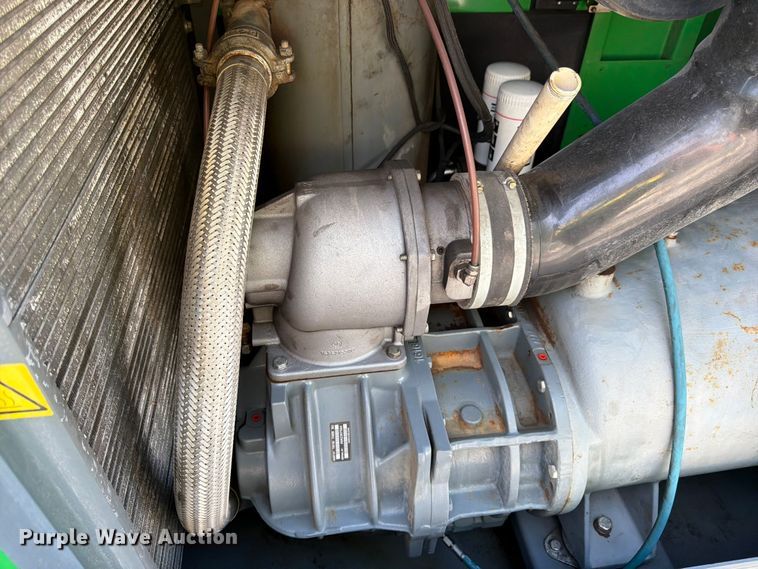 image for item FK4550 2017 Atlas Copco E-AIRT900 air compressor