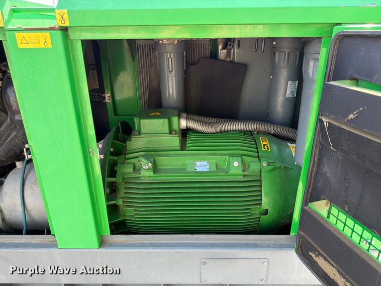 image for item FK4550 2017 Atlas Copco E-AIRT900 air compressor