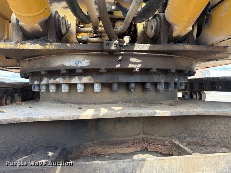 image for item FK4551 2001 Caterpillar 330B L excavator