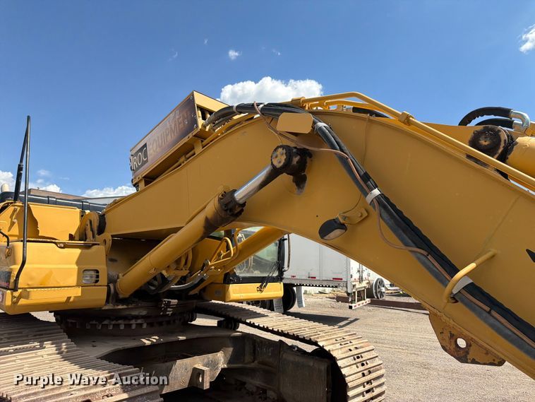 image for item FK4551 2001 Caterpillar 330B L excavator