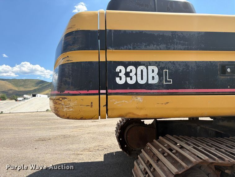 image for item FK4551 2001 Caterpillar 330B L excavator