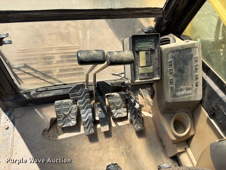 image for item FK4551 2001 Caterpillar 330B L excavator
