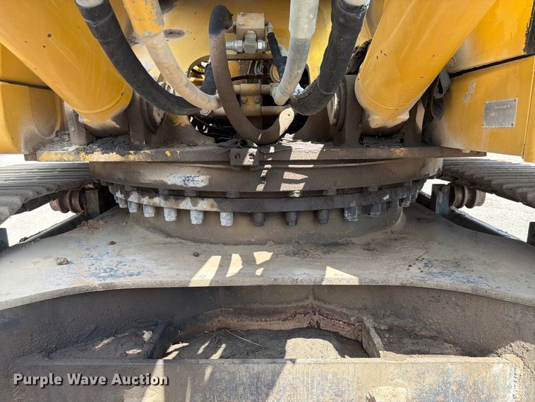 image for item FK4551 2001 Caterpillar 330B L excavator
