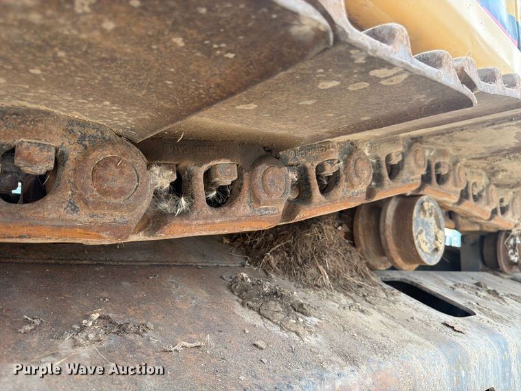 image for item FK4551 2001 Caterpillar 330B L excavator