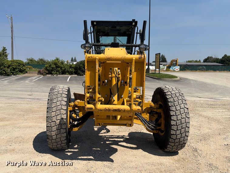 image for item FK4552 2019 Caterpillar 140AWD motor grader