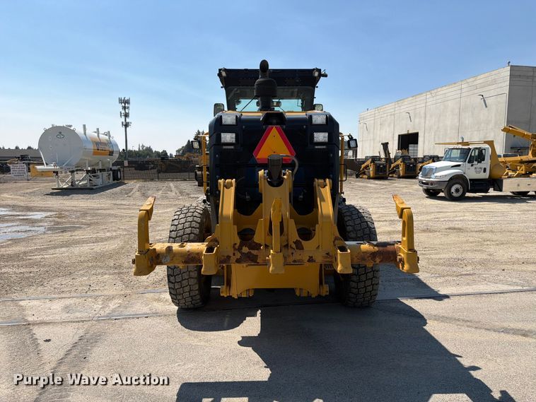 image for item FK4552 2019 Caterpillar 140AWD motor grader