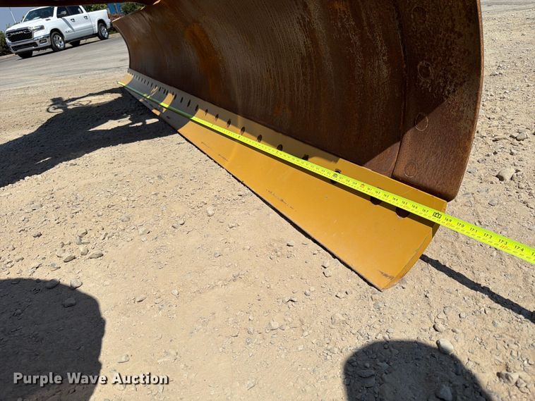 image for item FK4552 2019 Caterpillar 140AWD motor grader