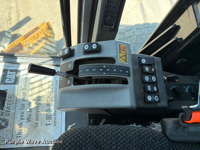 image for item FK4552 2019 Caterpillar 140AWD motor grader