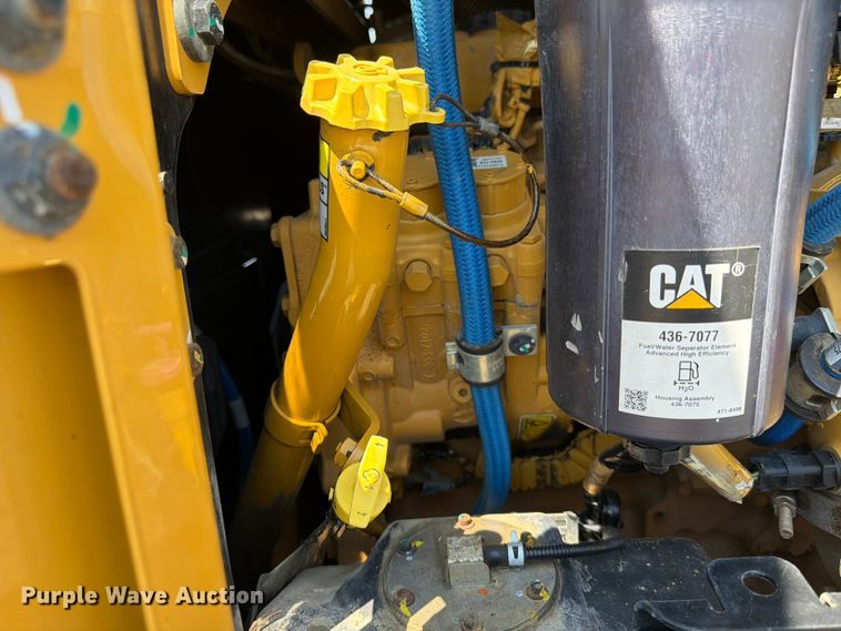 image for item FK4552 2019 Caterpillar 140AWD motor grader