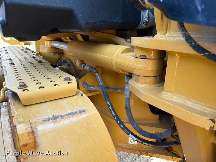 image for item FK4552 2019 Caterpillar 140AWD motor grader