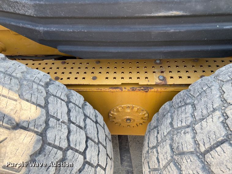 image for item FK4552 2019 Caterpillar 140AWD motor grader