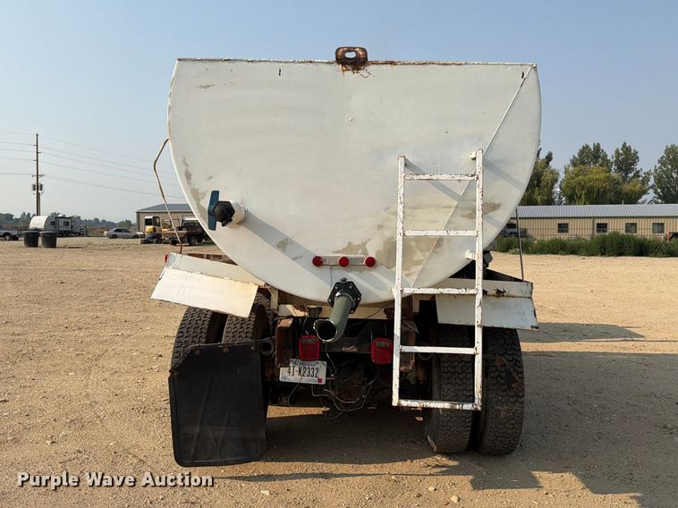 image for item FK4554 1971 International CO F1950 A tank truck