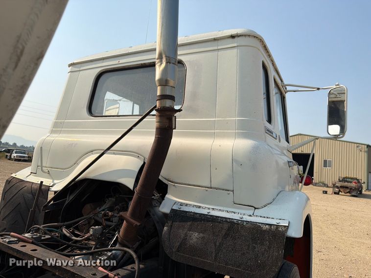 image for item FK4554 1971 International CO F1950 A tank truck