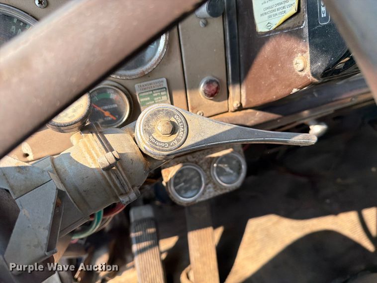 image for item FK4554 1971 International CO F1950 A tank truck