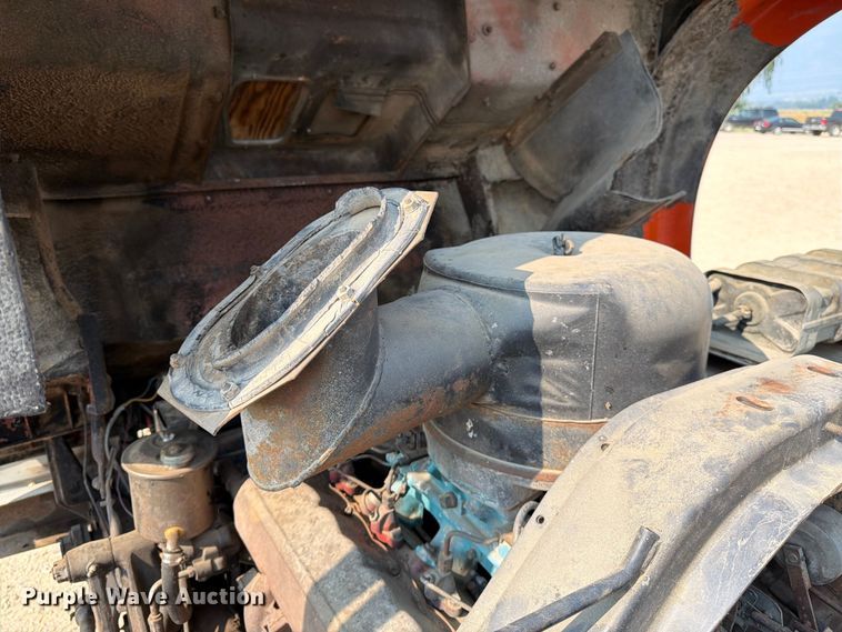 image for item FK4554 1971 International CO F1950 A tank truck