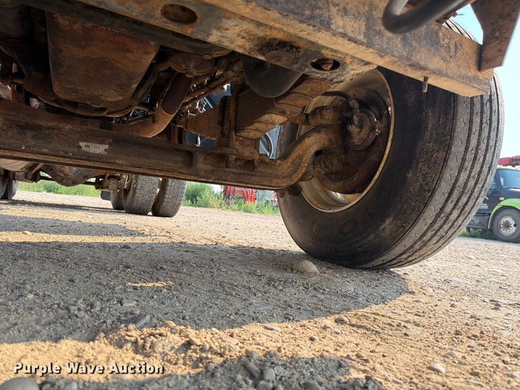 image for item FK4554 1971 International CO F1950 A tank truck