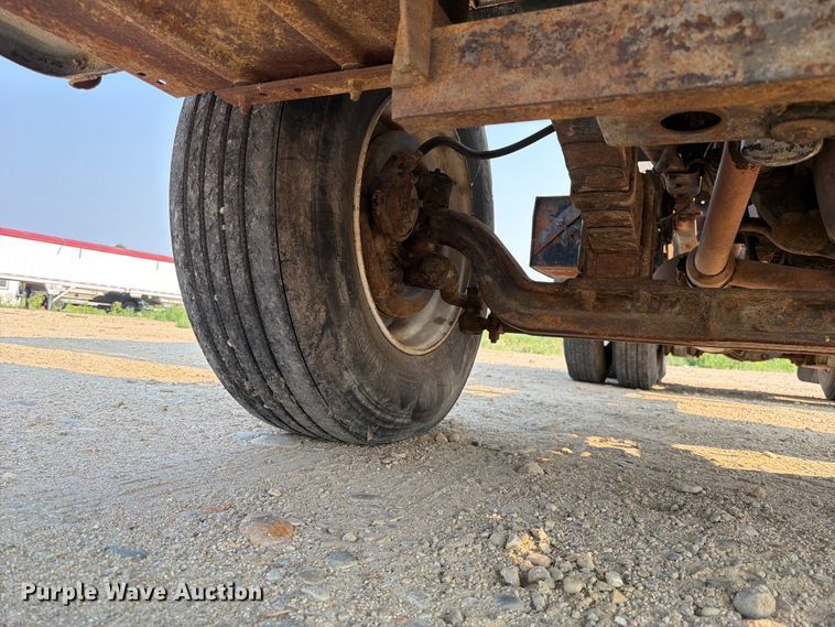 image for item FK4554 1971 International CO F1950 A tank truck