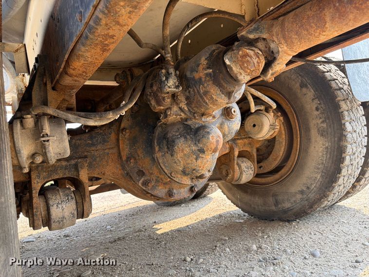 image for item FK4554 1971 International CO F1950 A tank truck