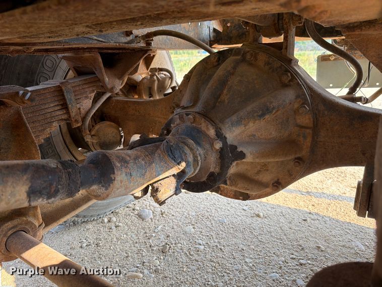 image for item FK4554 1971 International CO F1950 A tank truck