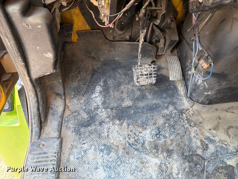 image for item FK4555 2007 International 4300 vacuum truck
