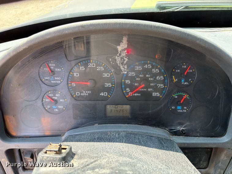 image for item FK4555 2007 International 4300 vacuum truck