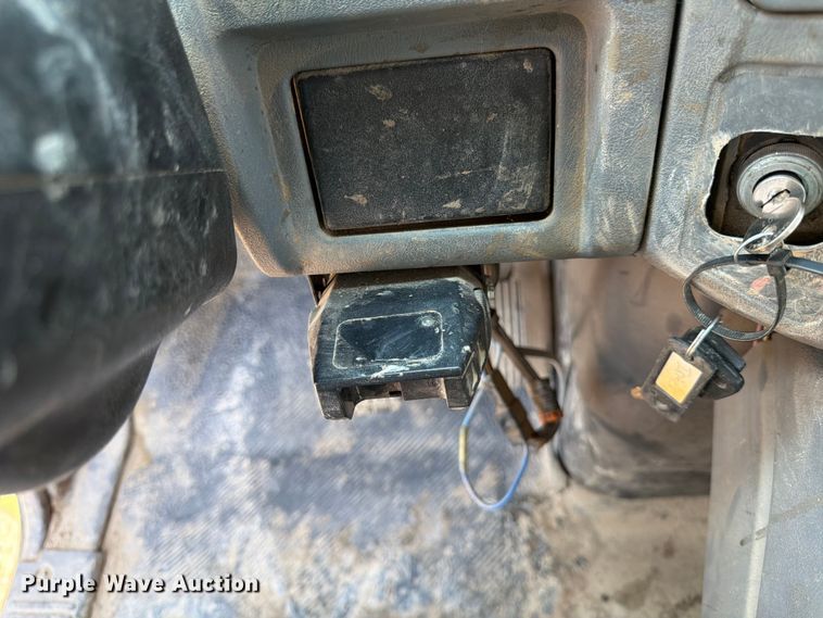 image for item FK4555 2007 International 4300 vacuum truck