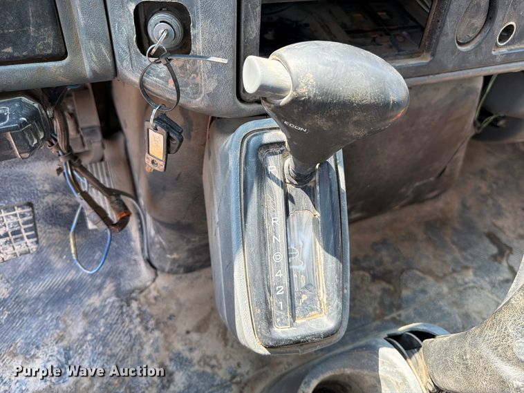 image for item FK4555 2007 International 4300 vacuum truck