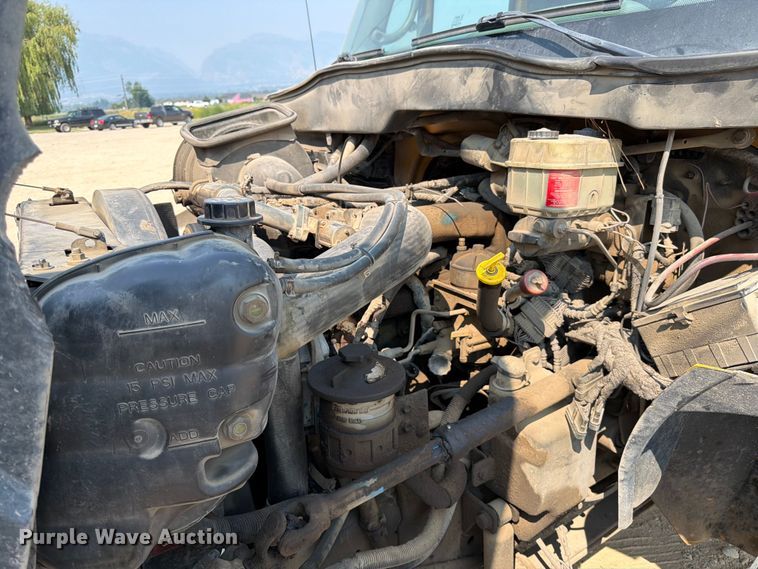 image for item FK4555 2007 International 4300 vacuum truck