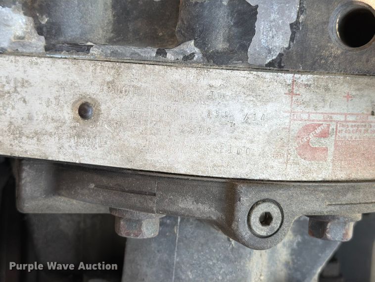 image for item FK4556 1999 Volvo WG vacuum truck