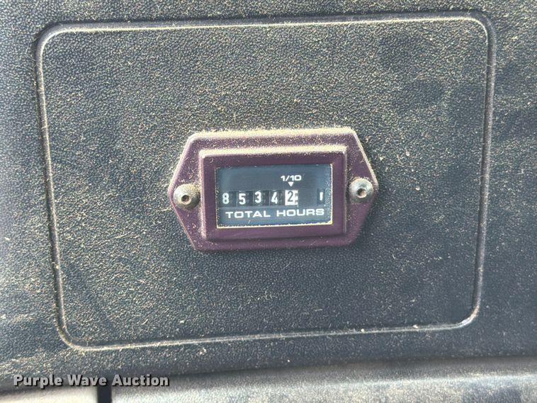 image for item FK4557 2000 Ford F750 Super Duty dump truck