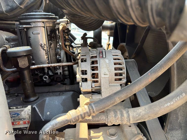 image for item FK4557 2000 Ford F750 Super Duty dump truck