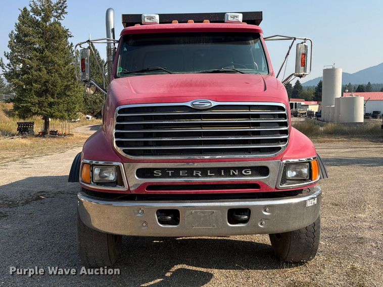 image for item FK4560 2007 Sterling L8500 dump truck
