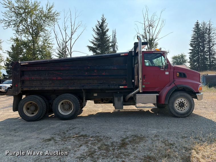 image for item FK4560 2007 Sterling L8500 dump truck