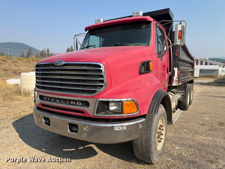 image for item FK4560 2007 Sterling L8500 dump truck