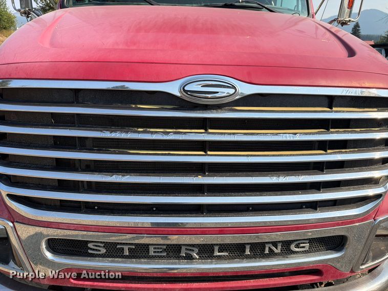 image for item FK4560 2007 Sterling L8500 dump truck