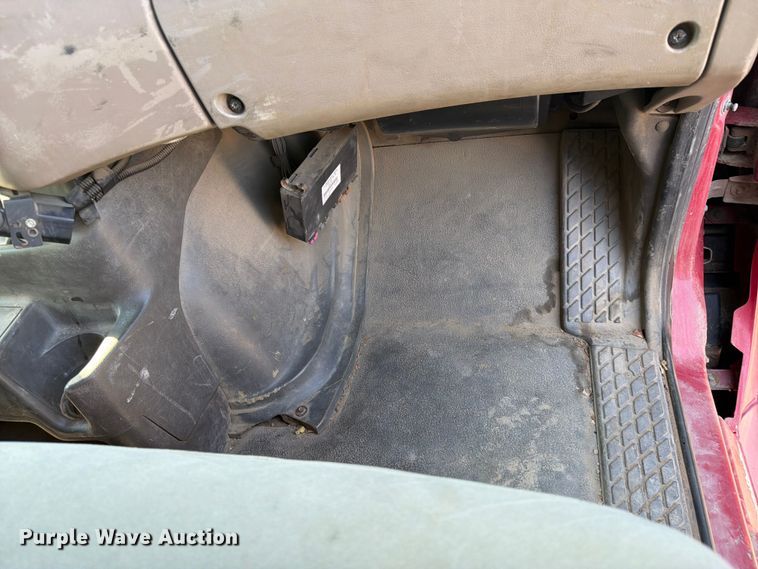 image for item FK4560 2007 Sterling L8500 dump truck