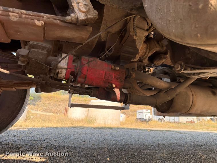 image for item FK4560 2007 Sterling L8500 dump truck