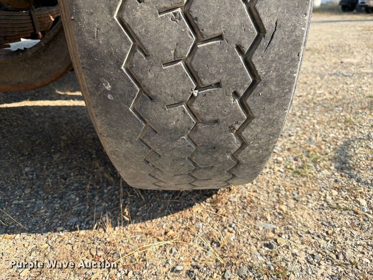 image for item FK4560 2007 Sterling L8500 dump truck