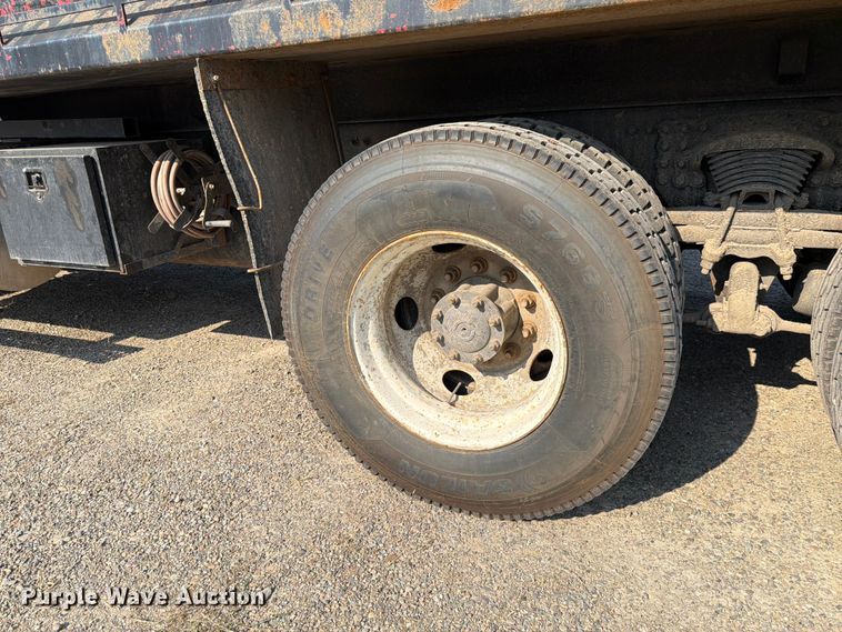 image for item FK4560 2007 Sterling L8500 dump truck
