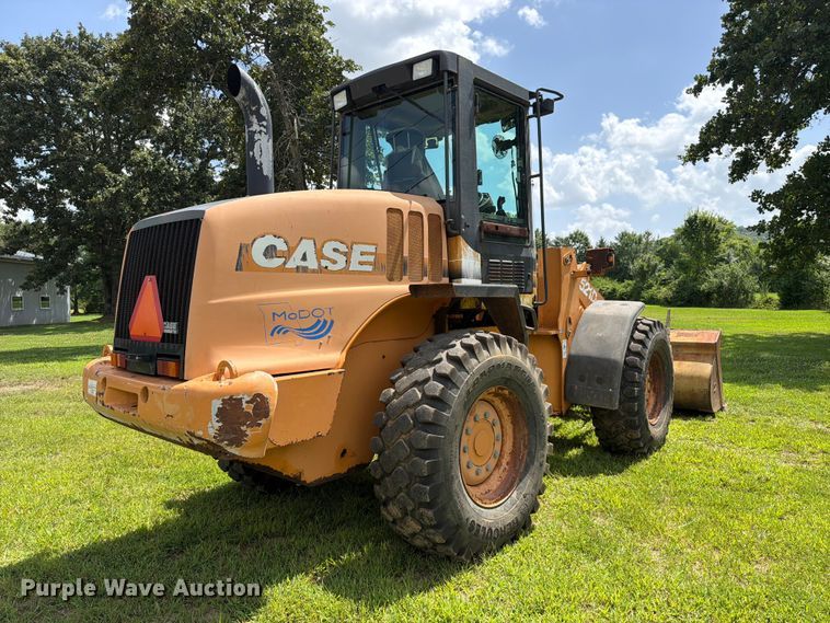 image for item FK5006 2006 Case 521D wheel loader