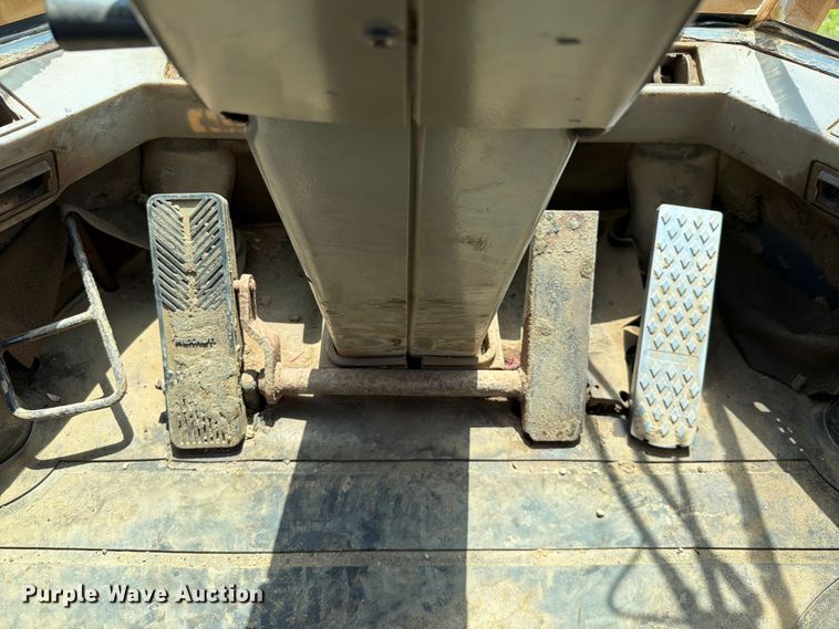 image for item FK5006 2006 Case 521D wheel loader