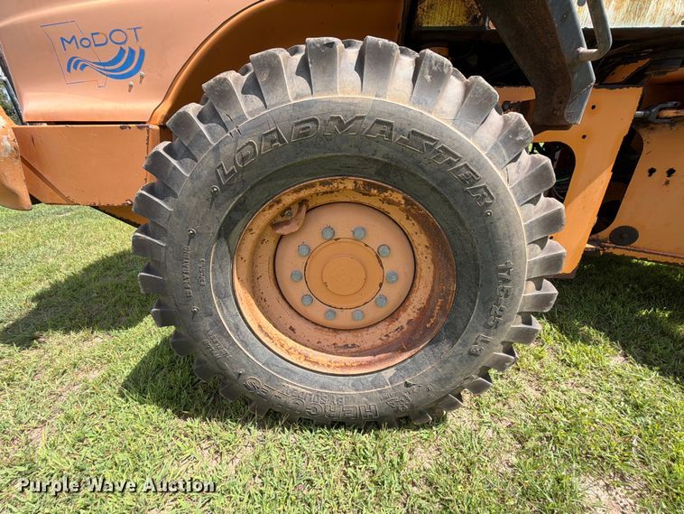 image for item FK5006 2006 Case 521D wheel loader