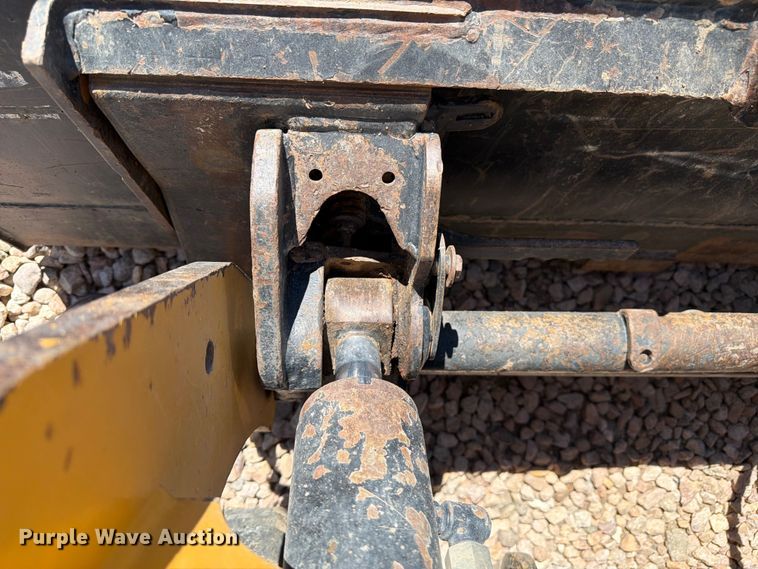 image for item FM7598 2015 Caterpillar 257D tracked skid steer loader