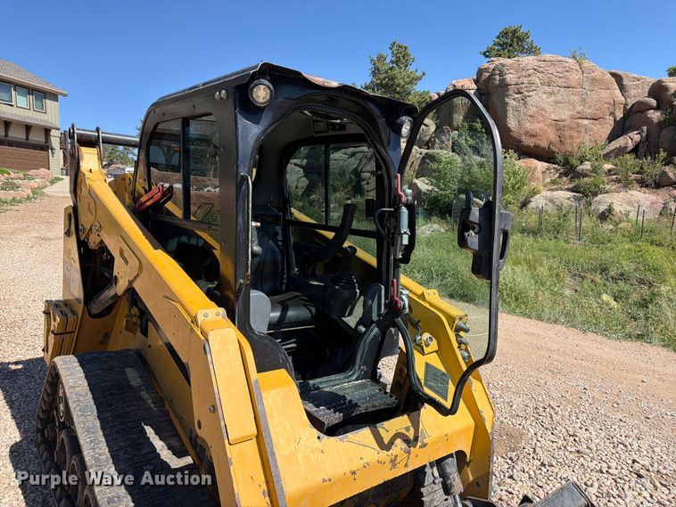 image for item FM7598 2015 Caterpillar 257D tracked skid steer loader