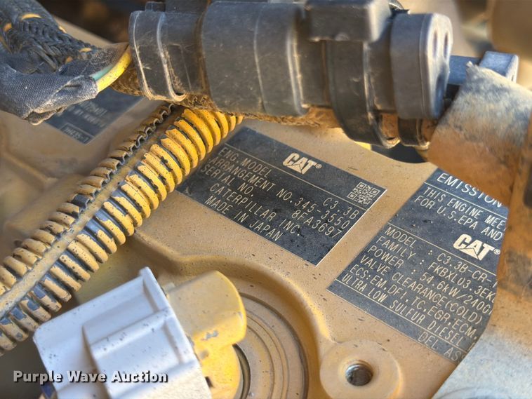 image for item FM7598 2015 Caterpillar 257D tracked skid steer loader
